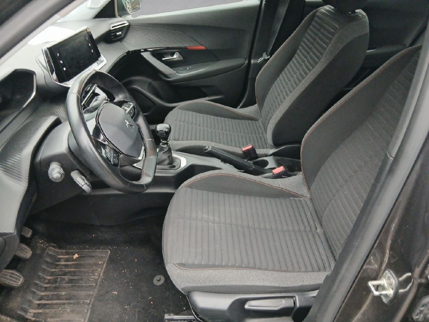peugeot - Visuel 8